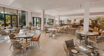turtle bay hotel