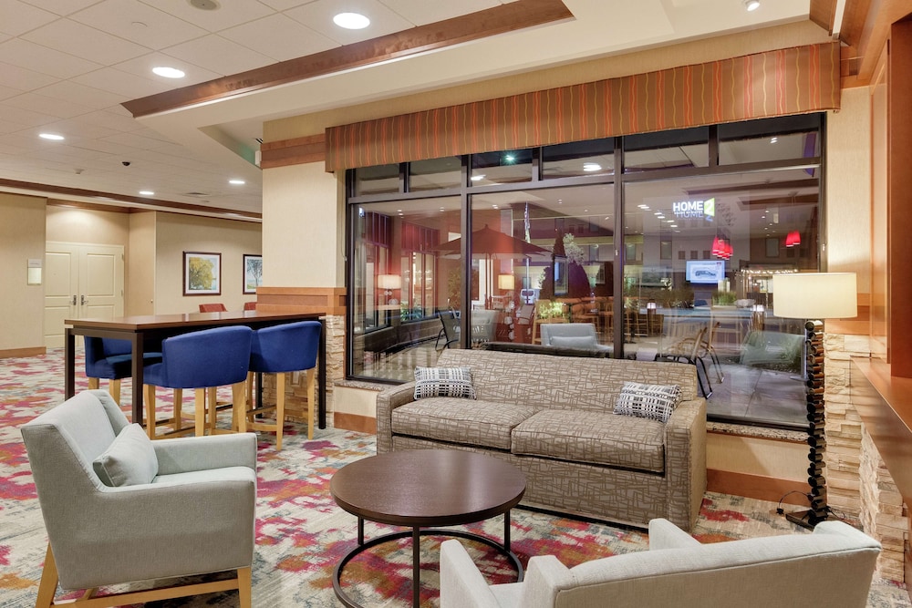 hilton garden inn milwaukee airport