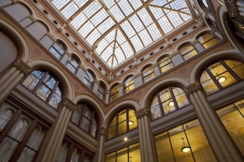 hilton garden inn milwaukee downtown