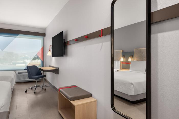 avid hotel el paso east by ihg