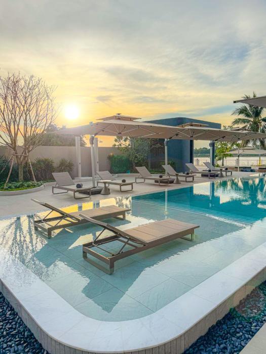 lepont riverfront resort nongkhai