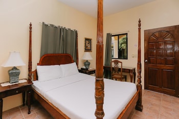turtle bay dive resort