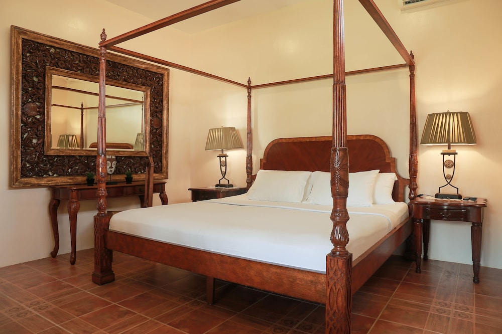 turtle bay dive resort