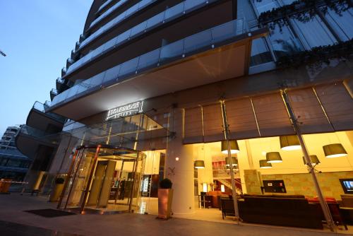 staybridge suites beirut by ihg