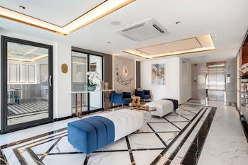 The Cyan At Patong Hotel,,3 star