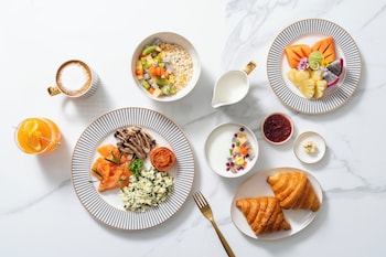 the cyan at patong hotel