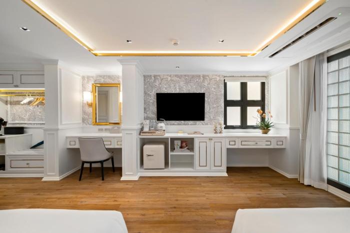 the cyan at patong hotel