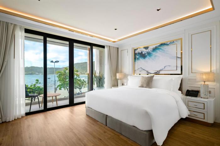 the cyan at patong hotel