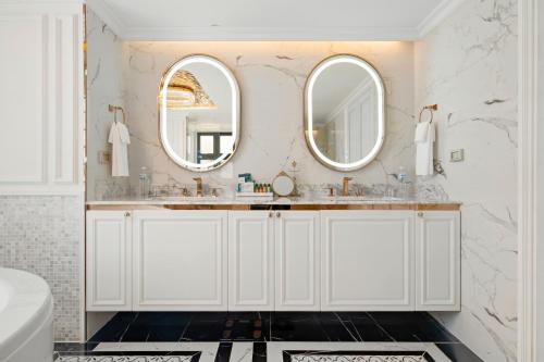 the cyan at patong hotel