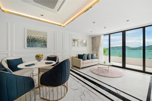 the cyan at patong hotel