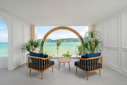 the cyan at patong hotel