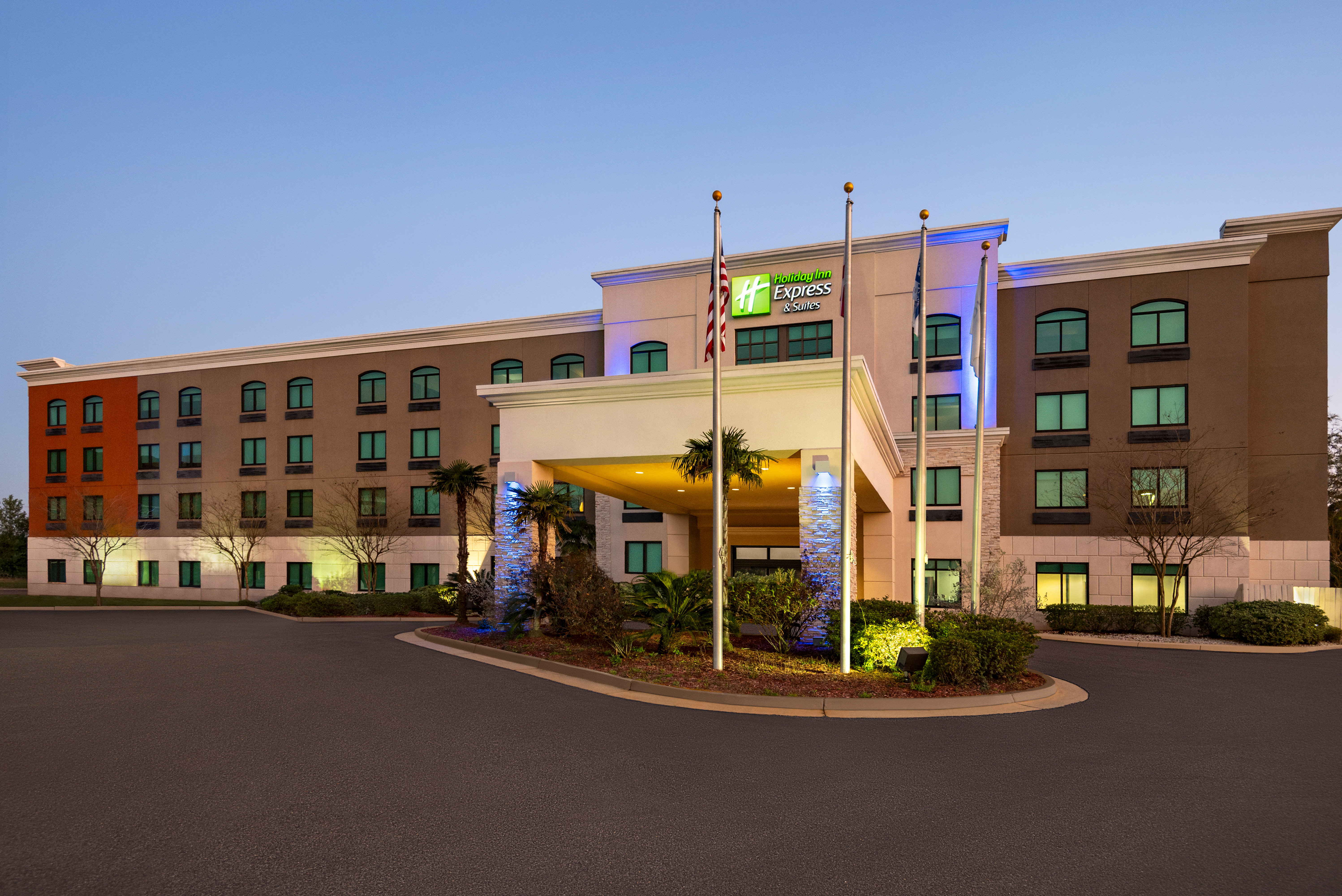 holiday inn express and suites mobile west i 10 by ihg