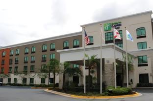holiday inn express and suites mobile west i 10 by ihg