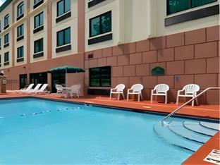 holiday inn express and suites mobile west i 10 by ihg