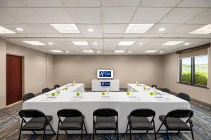 holiday inn express and suites mobile west i 10 by ihg