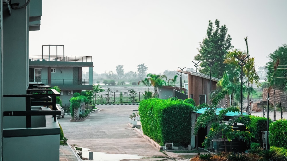 evaara by the ganges