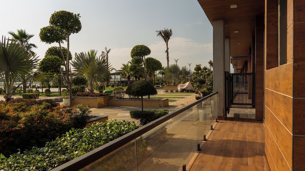 evaara by the ganges