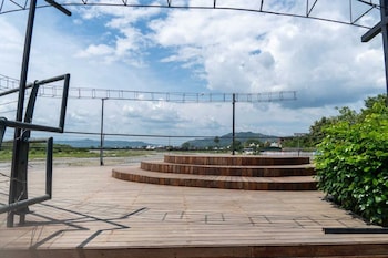 evaara by the ganges