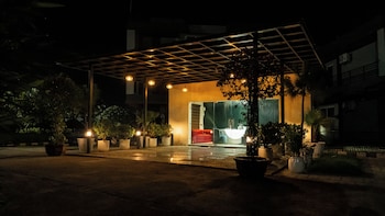 evaara by the ganges