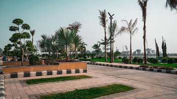 evaara by the ganges