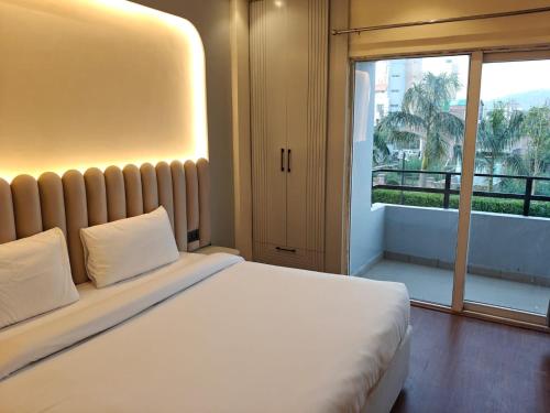 evaara by the ganges