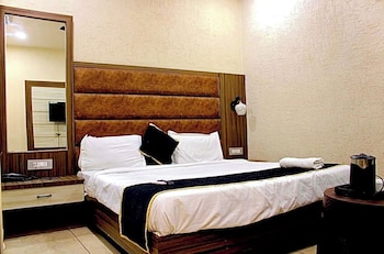 hotel blackwood by monga dreams