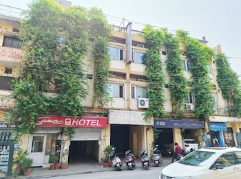 Hotel Samrat Inn Ludhiana,,3 star