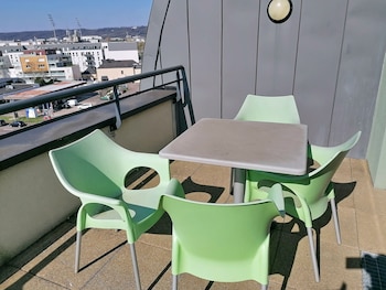 aparthotel terres de france rouen flaubert