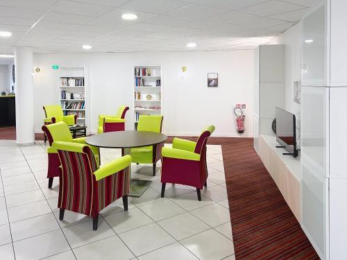 aparthotel terres de france rouen flaubert