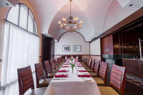 doubletree by hilton philadelphia airport