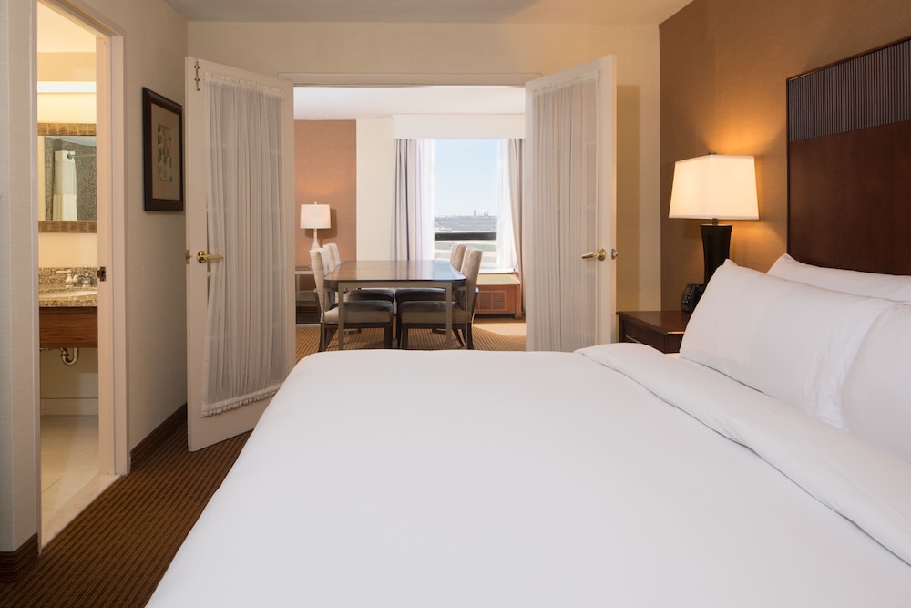 doubletree by hilton philadelphia airport