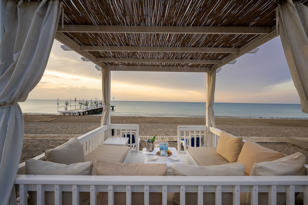 adora hotel and resort
