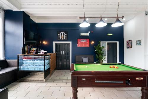 citysteps hotels newcastle west