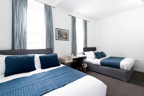 citysteps hotels newcastle west