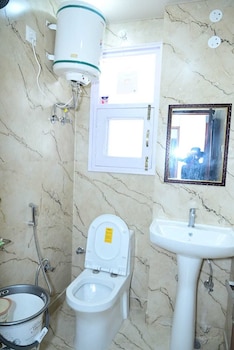 The Cedar Bliss,,3 star