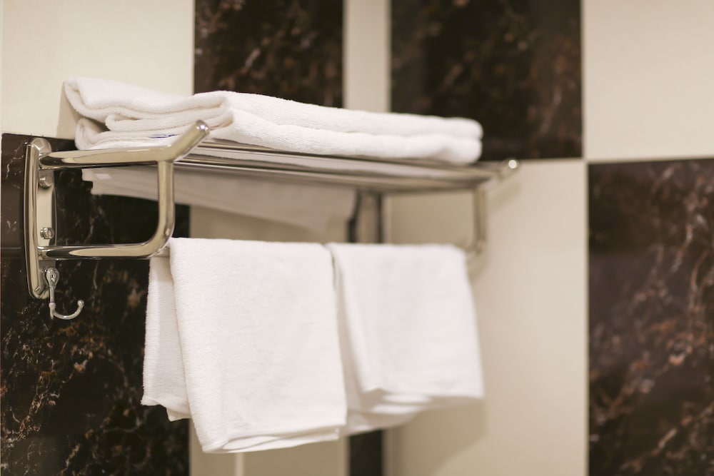 golden house international hotel