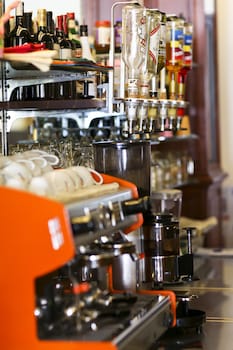 golden house international hotel