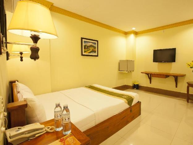 golden house international hotel