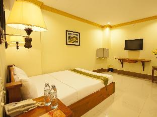 golden house international hotel
