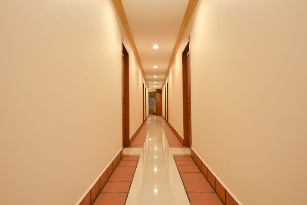 golden house international hotel