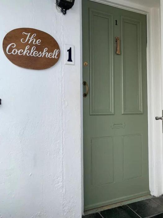 cockleshell cottage