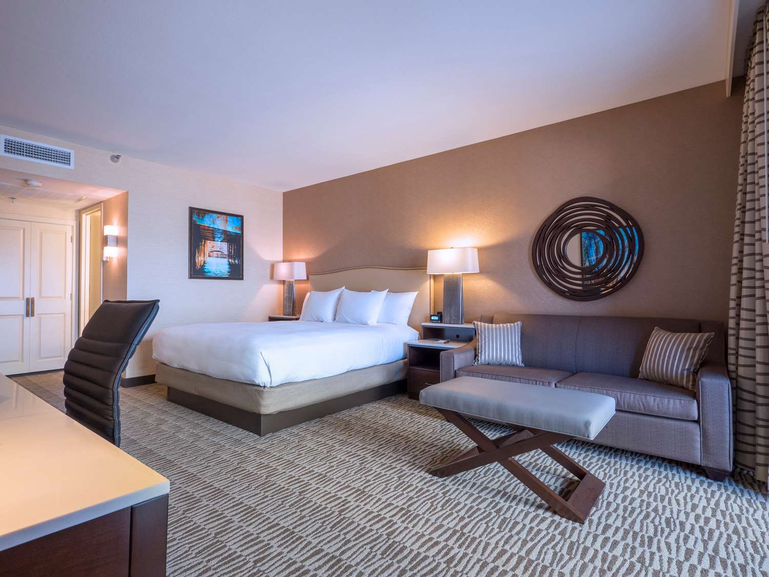 hilton phoenix airport