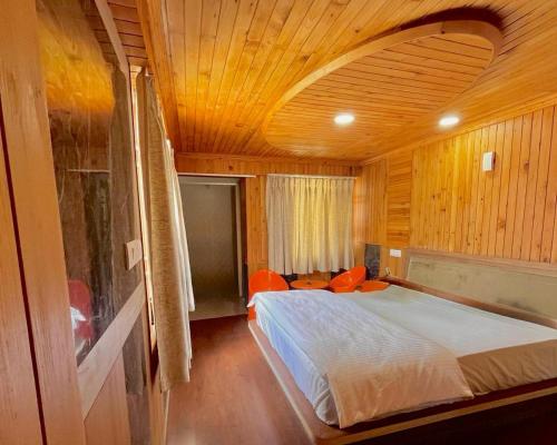 hotel chandrabhaga pangi valley