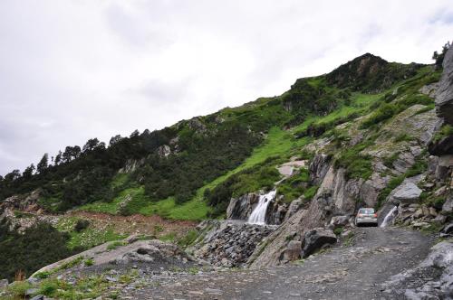 hotel chandrabhaga pangi valley