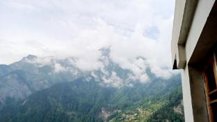 hotel chandrabhaga pangi valley