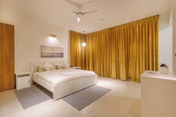 golf view home by stayjade