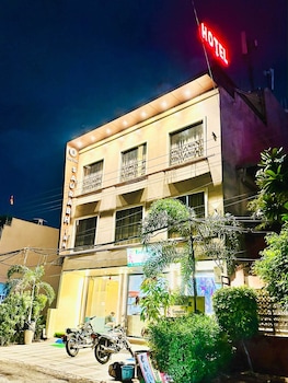 hotel saurabh inn