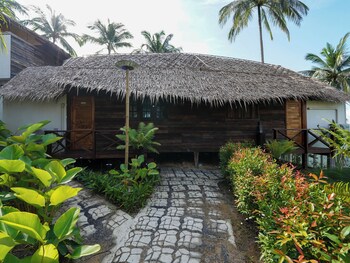 roomquest theva resort koh samui