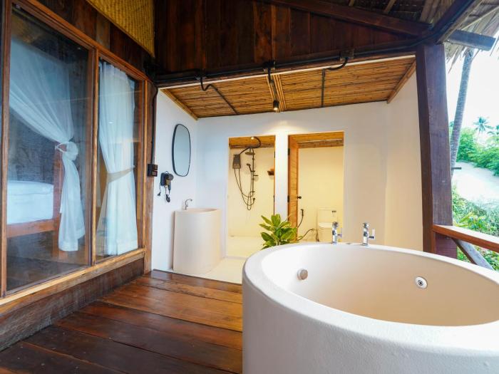 roomquest theva resort koh samui