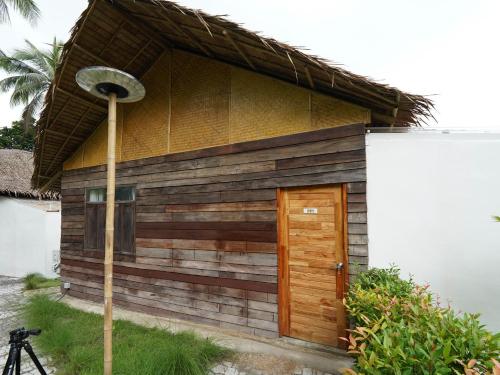 roomquest theva resort koh samui